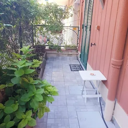 Acquario, Parcheggio, Shopping, Stazione, Aereo Διαμέρισμα *